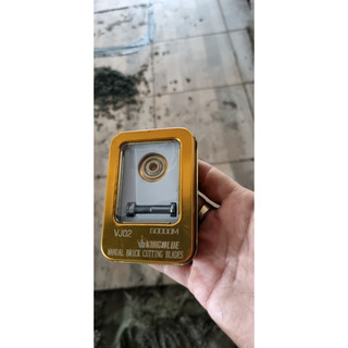 Lưỡi cắt gạch bàn đẩy, lưỡi cắt bi