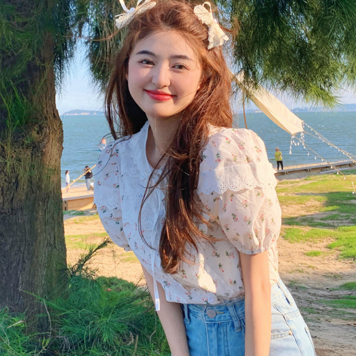 Áo sơ mi nữ tay ngắn viền ren cổ búp bê, sơ mi nữ kiểu tay ngắn phồng phối viền ren Hàn Quốc 4712
