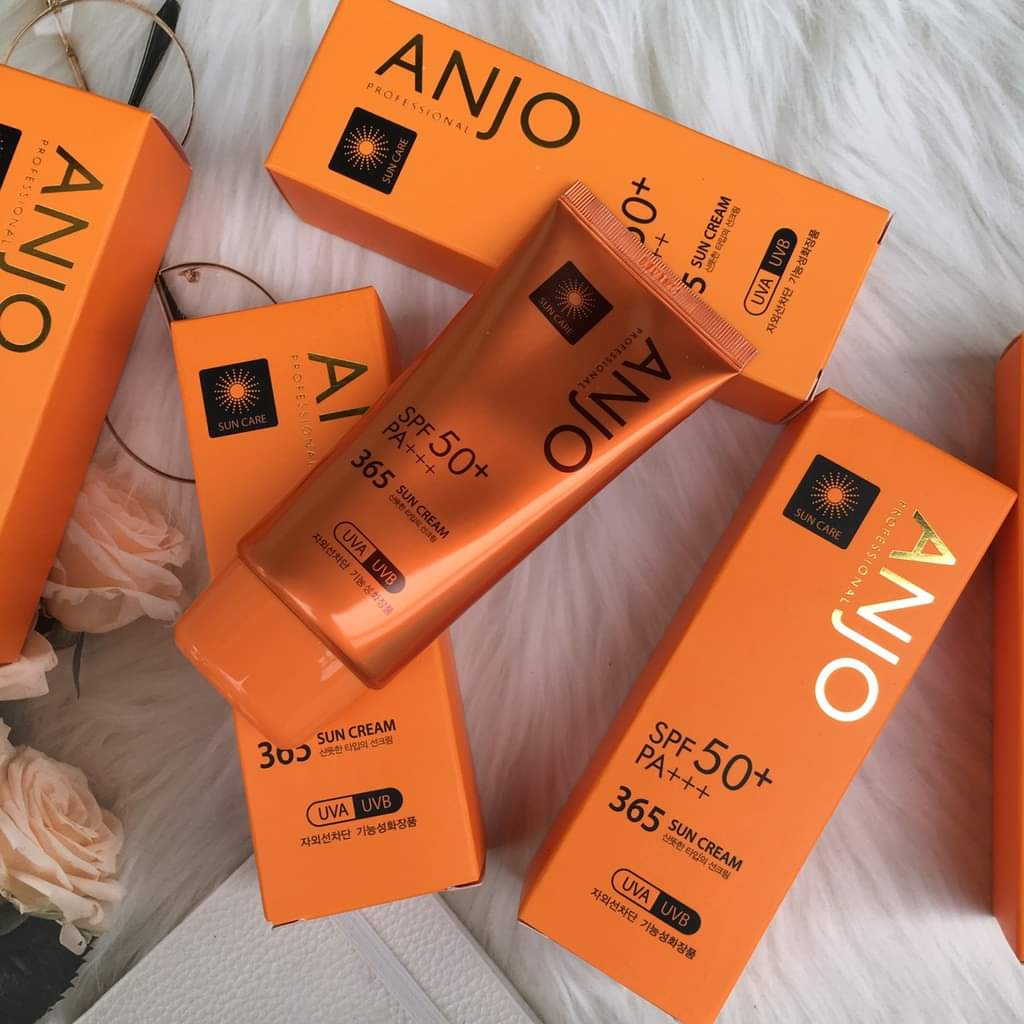 Kem Chống Nắng Nâng Tone Hàn Quốc Anjo Professional SPF 50+PA+++ 365 Sun Cream 70g