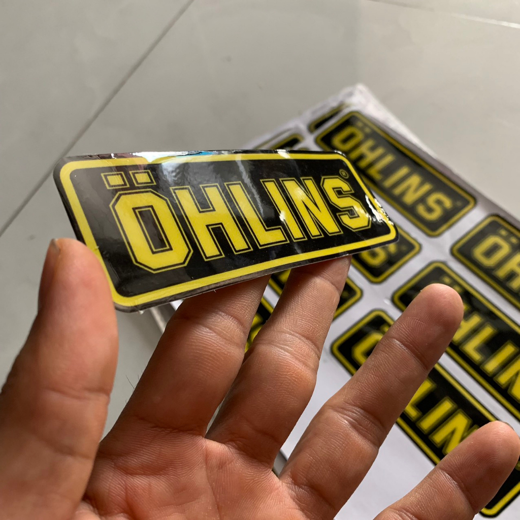 Tem nhựa nổi ohlins nền đen chữ vàng cực đẹp giá bán 1 tem