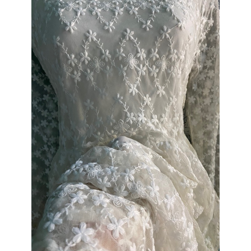 Đầm ren thêu babydoll