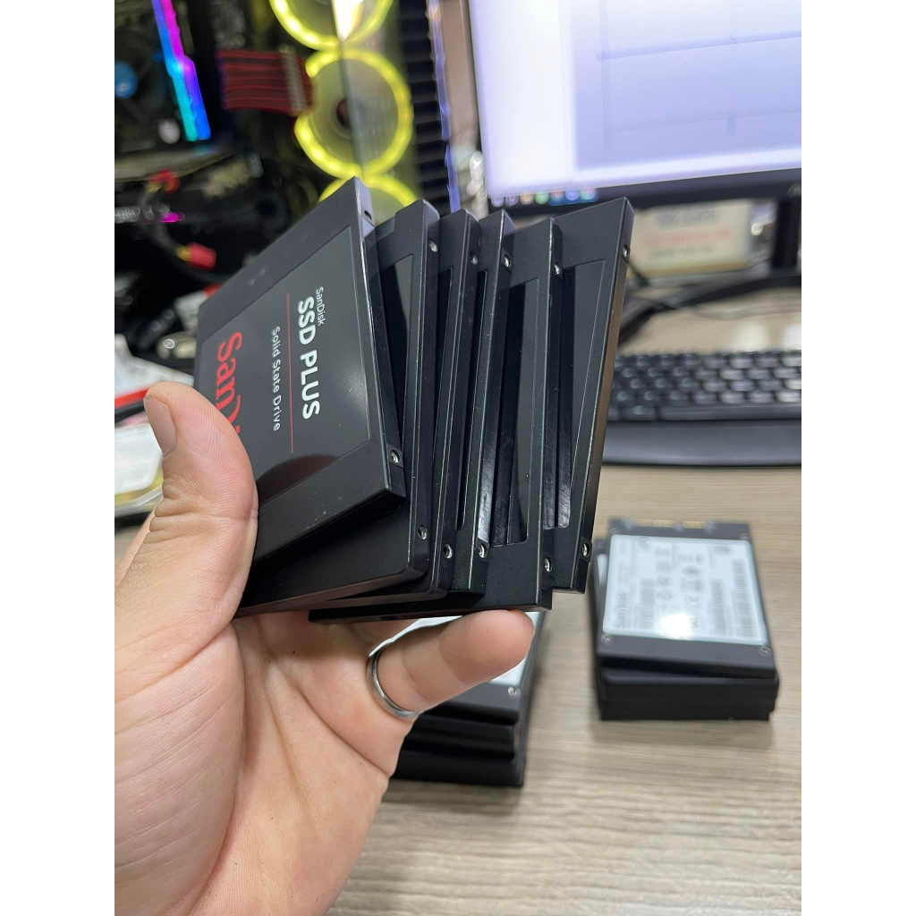 SSD 120 - 256 - 480G hàng tháo máy chạy tốt