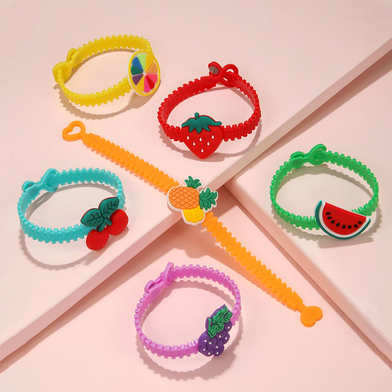 Vòng Đeo Tay Một Lỗ Hình Trái Cây Hoạt Hình Dễ Thương Dành Cho Trẻ Em