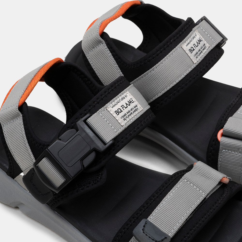 Giày sandal nam quai ngang đế bằng chính hãng màu đen SD BQ033