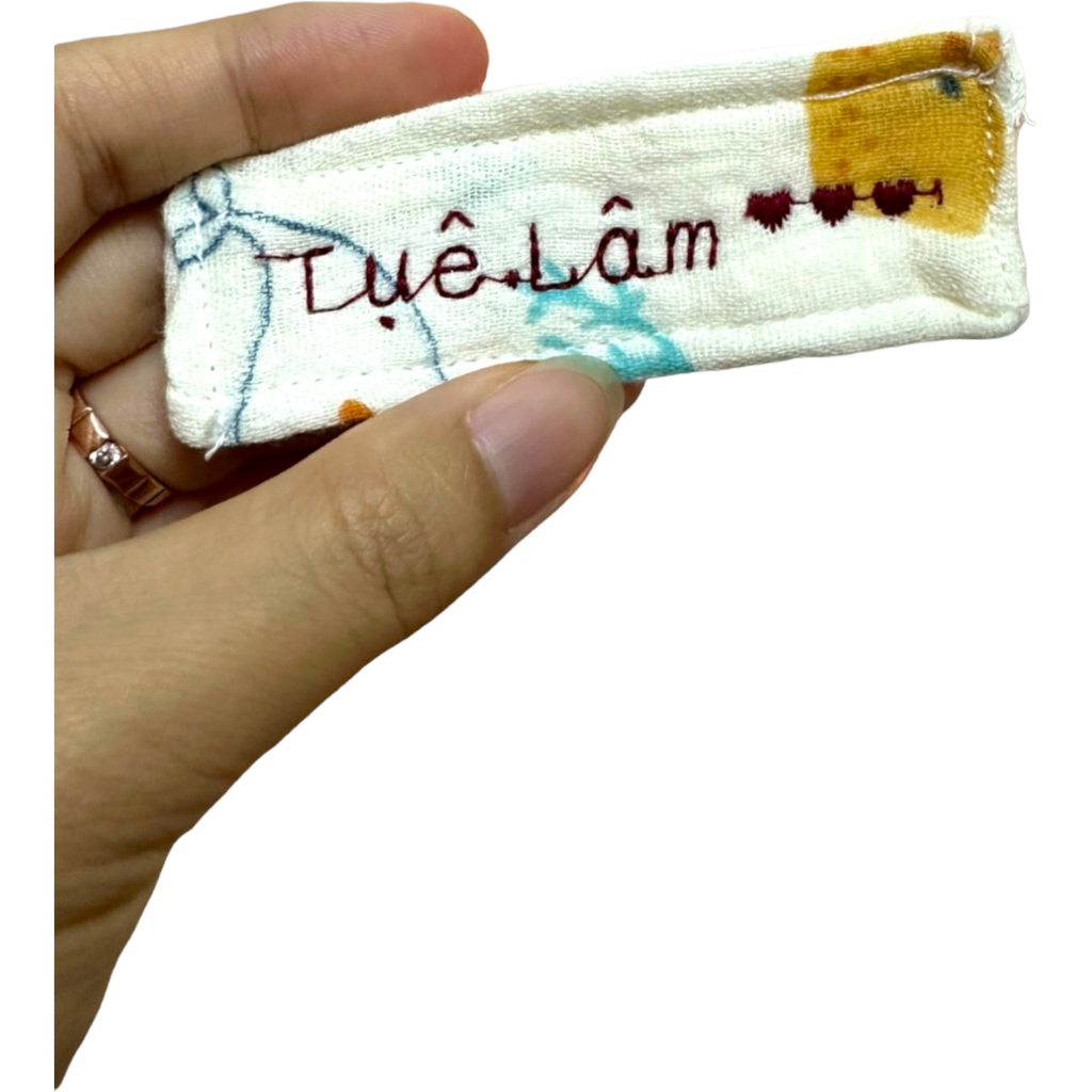 Thêu tên lên các sản phẩm handmade : gối, túi, chăn - tối đa 2 chữ - không thanh toán COD