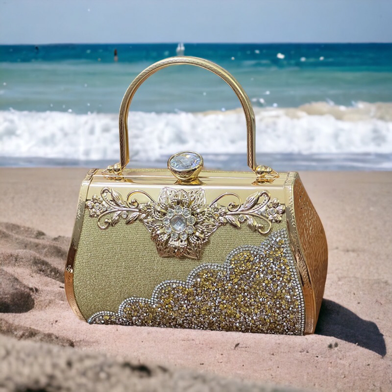 Túi dinh đá CDT319 có quai đeo tay tiện sử dụng khi mang theo túi