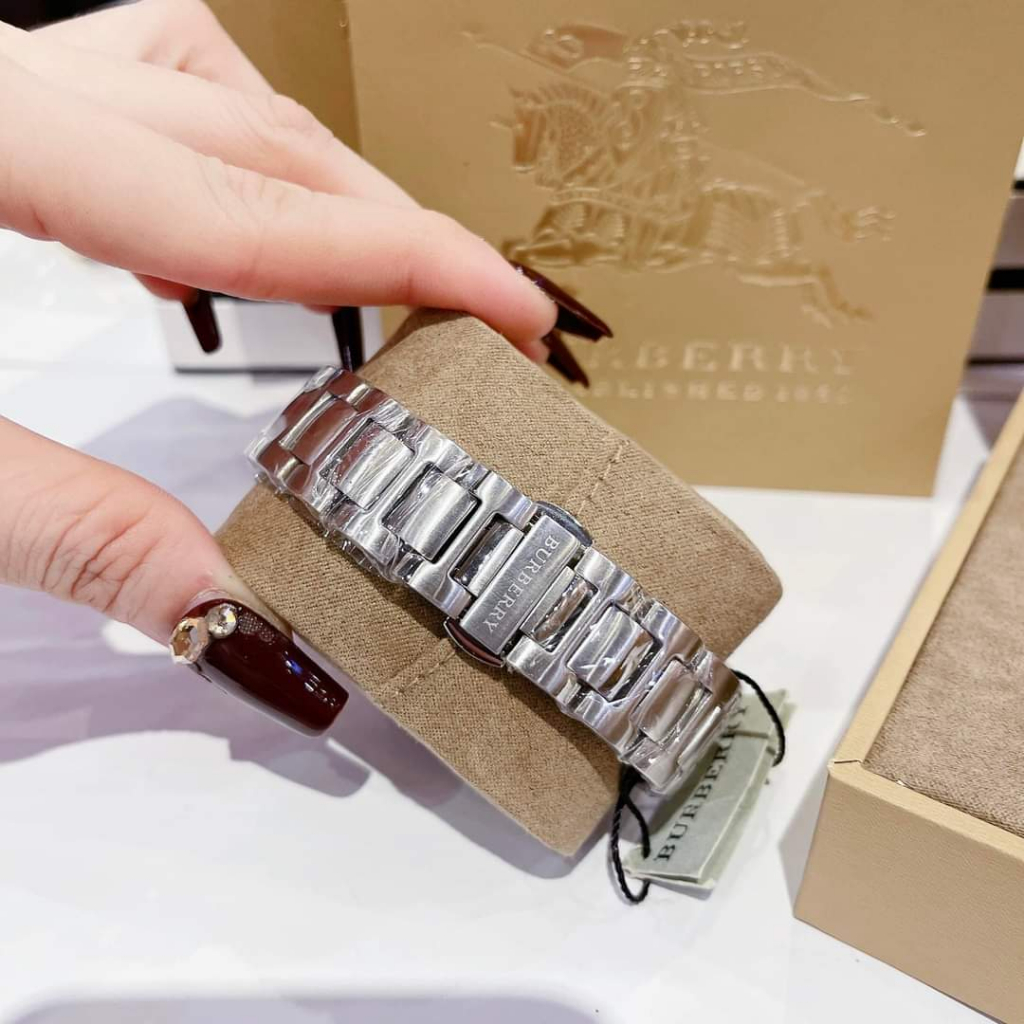 Đồng Hồ Nữ Dây Thép Bur.ber.ry,Size:38mm,Full Box Hãng,Mẫu Độc Đáo Nhà BBR