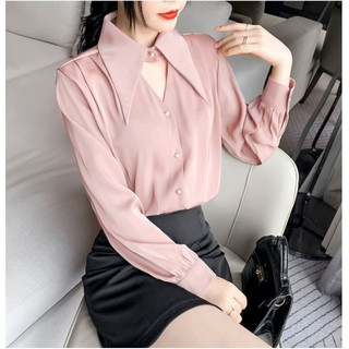 Áo cổ sơ mi nhọn cách điệu sang chảnh