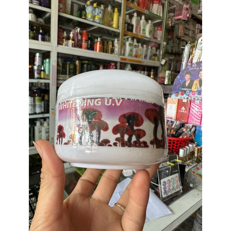 Kem dưỡng trắng body linh chi UV chống nắng 300g