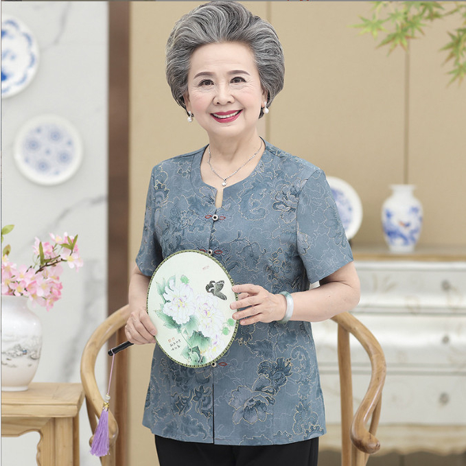 Áo sơ mi cho bà cao niên