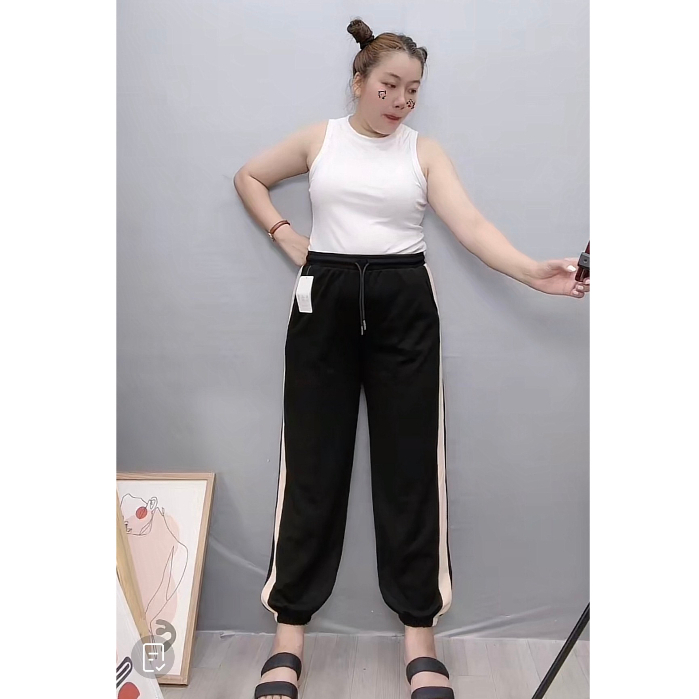 Quần Jogger Bigsize Nữ Sọc Sườn,Quần Dài Big Size Lưng Thun Vải Thun Gân Dày Dặn Mềm Mịn Dễ Mặc QSSUON