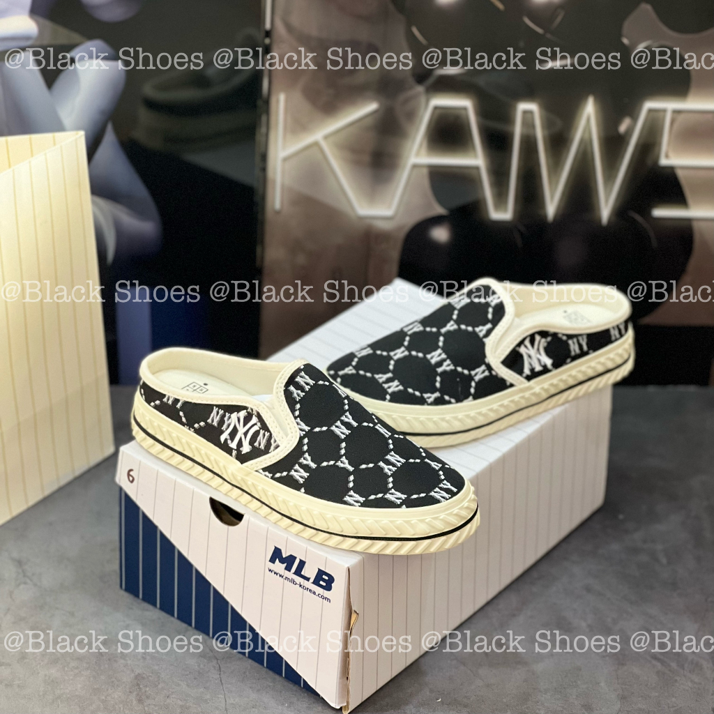 Sục Mule Dia New York Monogram Yankess Black White Phong Cách Trẻ Trung