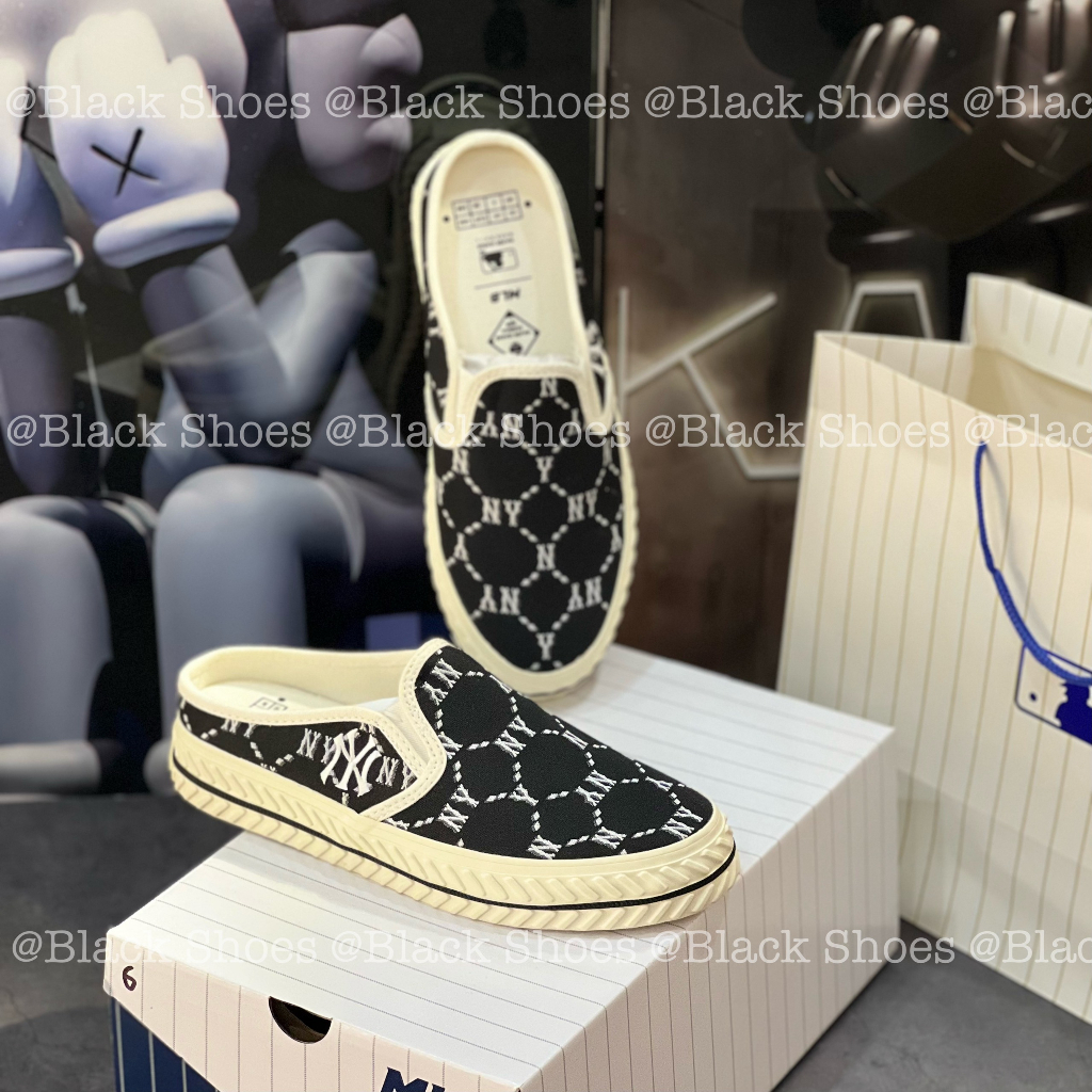 Sục Mule Dia New York Monogram Yankess Black White Phong Cách Trẻ Trung