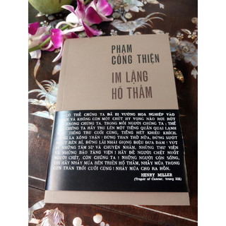 Im lặng hố thẳm