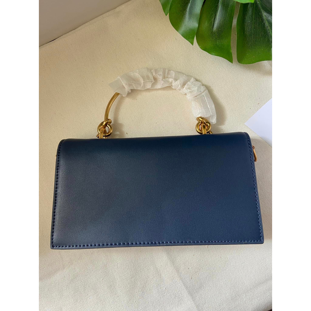 Túi Ví dài quai trên bằng kim loại - 10840194 CK6 sale