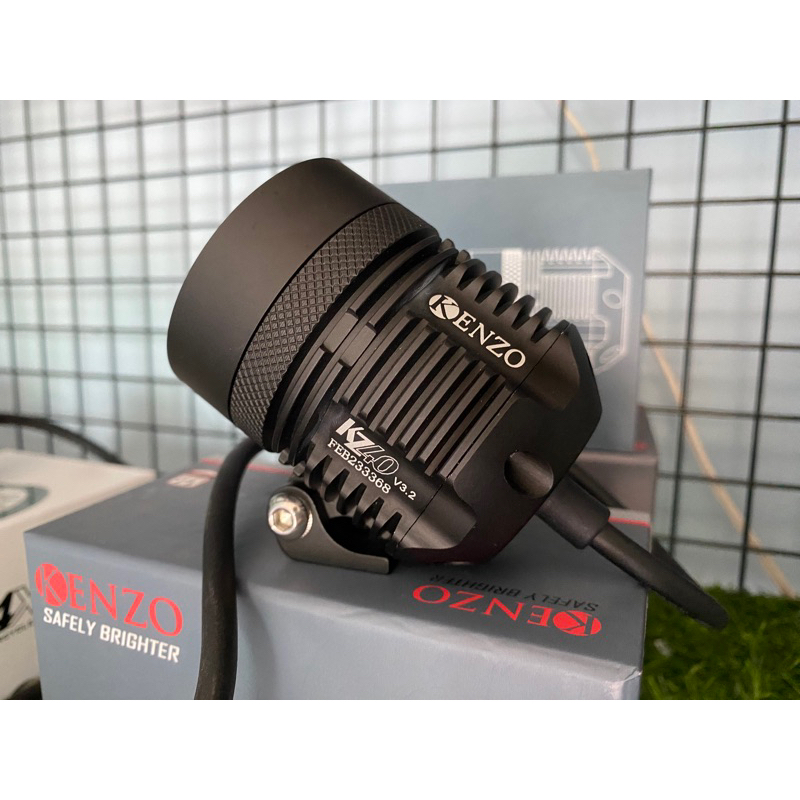Đèn Trợ Sáng Kenzo Kz40 V3.2 Chính Hãng