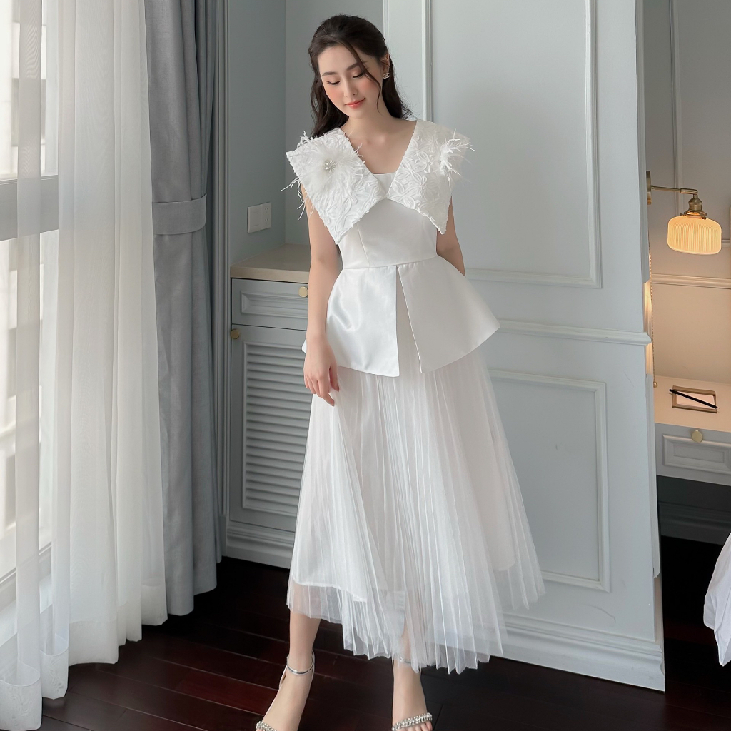 Sét Áo Lông Vũ Mix Chân Váy Hàng TKCC 𝗧𝗛𝗨𝗬 𝗡𝗚𝗔 𝗦𝗧𝗨𝗗𝗜𝗢