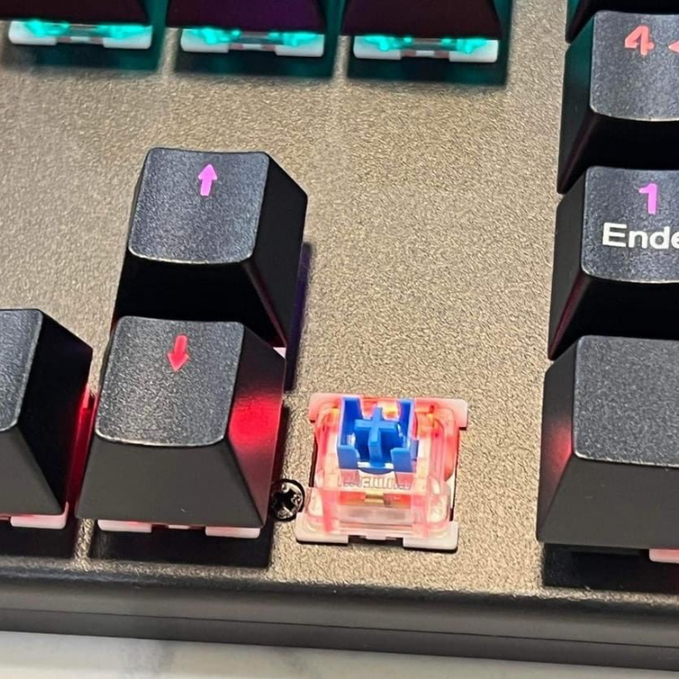 Bàn phím cơ Aukey KM-G6 Phụ Kiện Châu Long