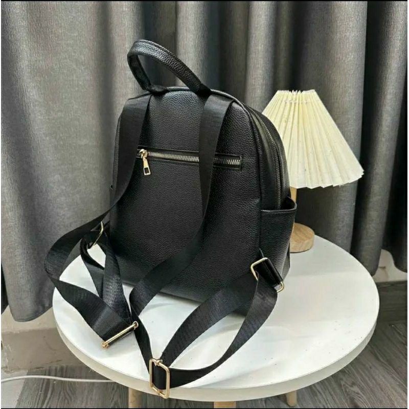 Balo cỡ vừa đơn giản