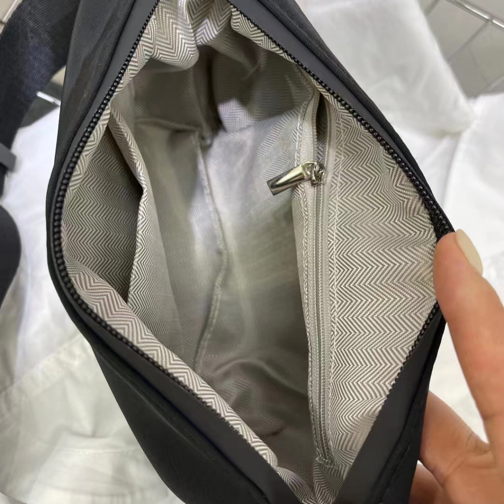 Túi đeo vai MC21.STUDIOS hoặc đeo chéo Unisex Ulzzang Streetwear Hàn Quốc chất dù xịn không bong tróc T3603