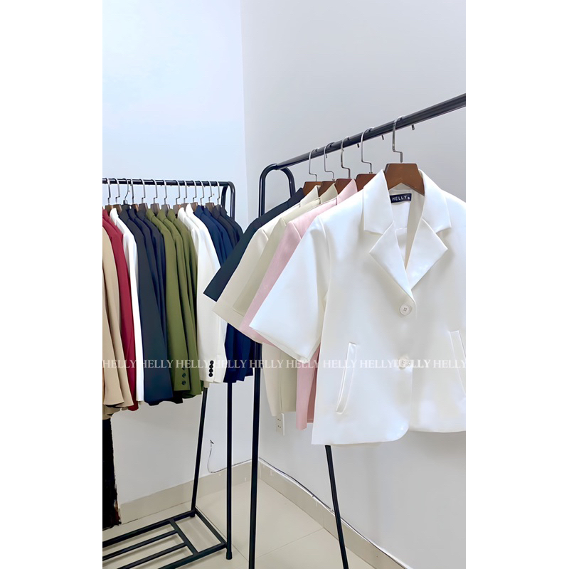 ÁO BLAZER NỮ CROPTOP TAY NGẮN HELLY SHOP | BigBuy360 - bigbuy360.vn