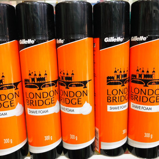 Bọt cạo râu Gillette London Bridge
