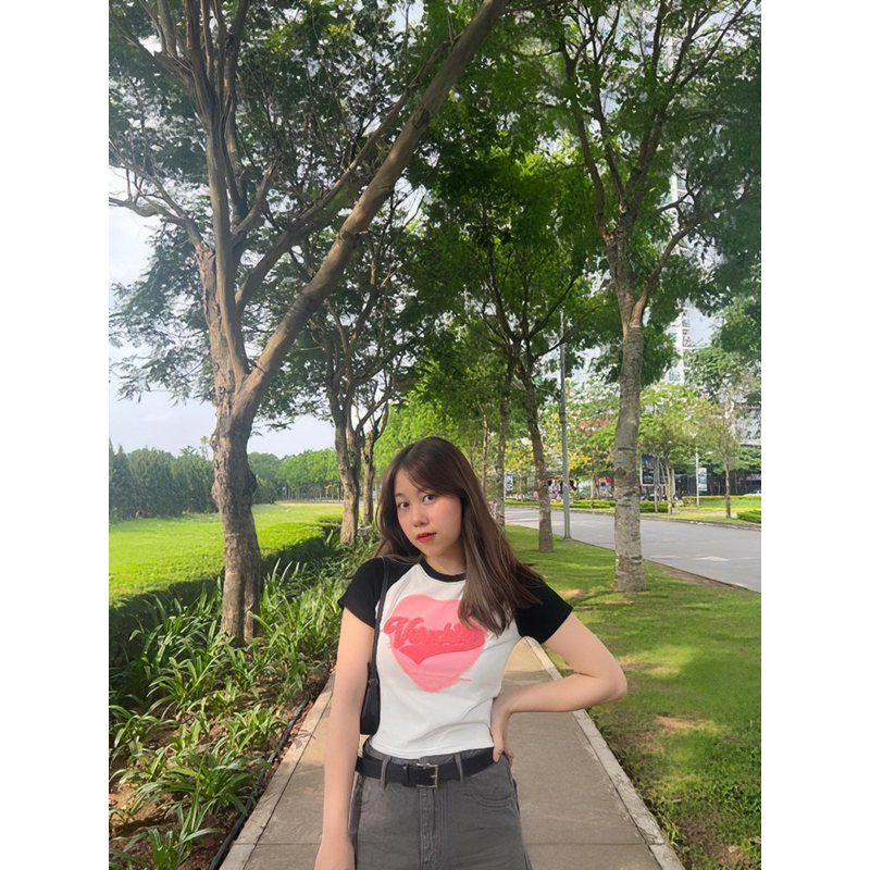 Áo croptop trái tim