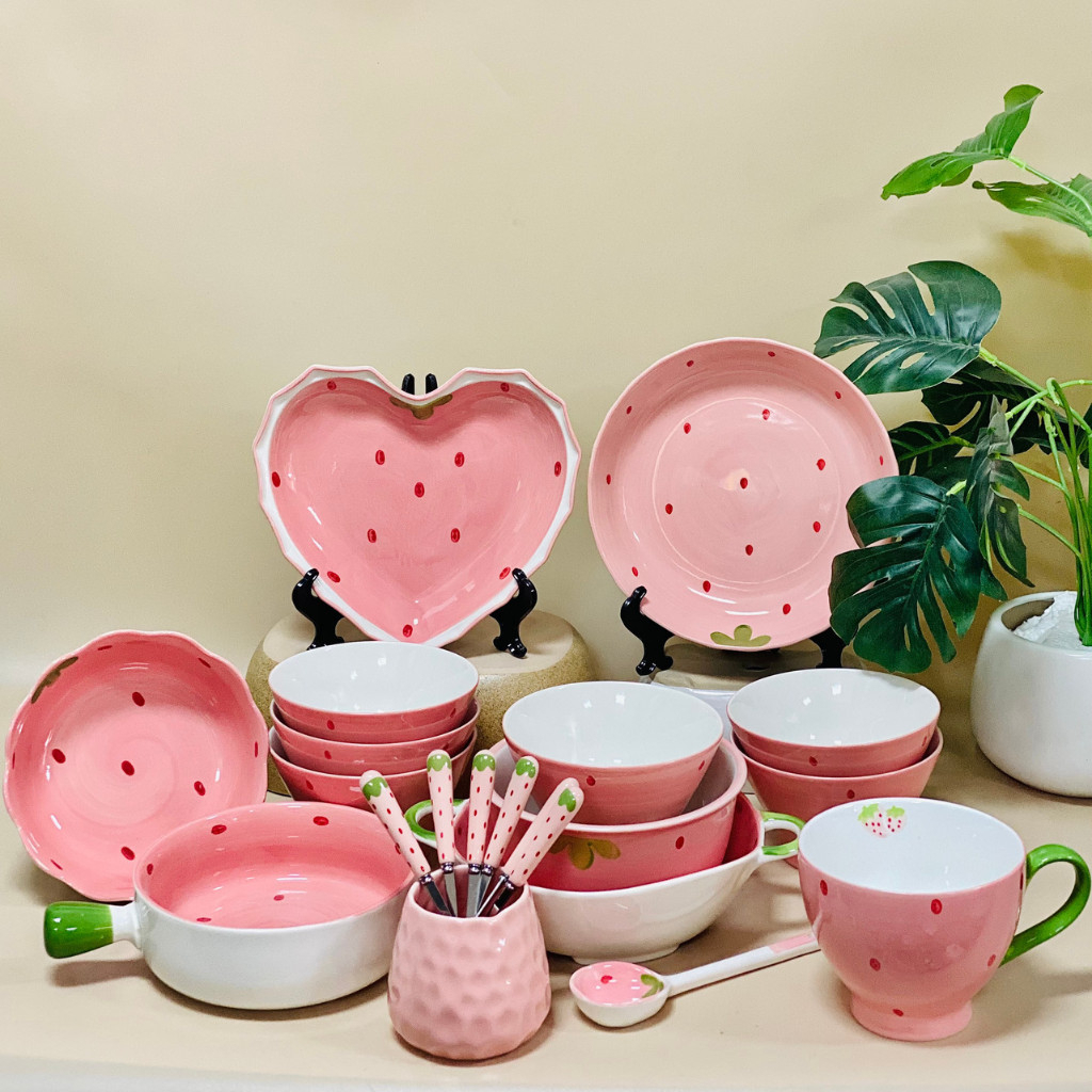 Bát đĩa decor, Chén dĩa dễ thương, Bát ăn cơm tim dâu hồng siêu xinh