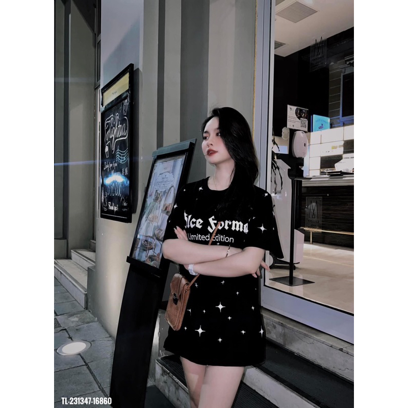 Áo thun nam nữ Docle Fromat In Hinh Ngôi Sao Quanh Áo. Áo Phông Thiết kế đẹp mắt trẻ trung năng động.2023