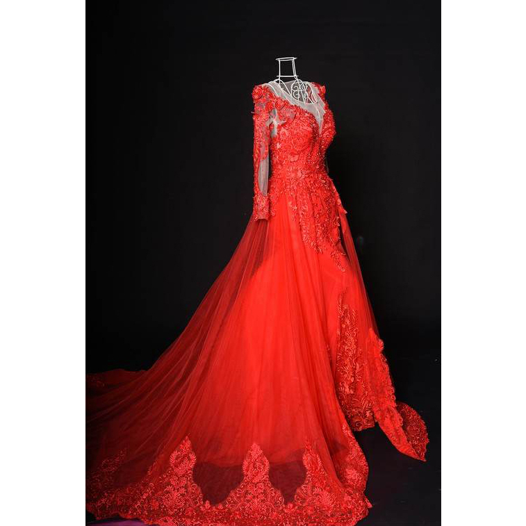 Váy cưới đuôi cá