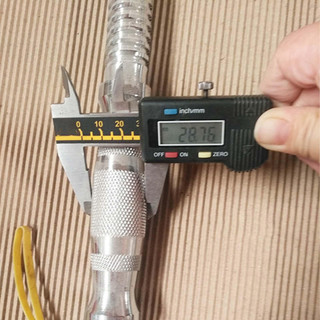 Đòn tạ tay hình bầu 36cm phi 25 hàng nhập (1 chiếc) ko vừa tạ lỗ 27 việt nam SX . giao sau 2 ngày