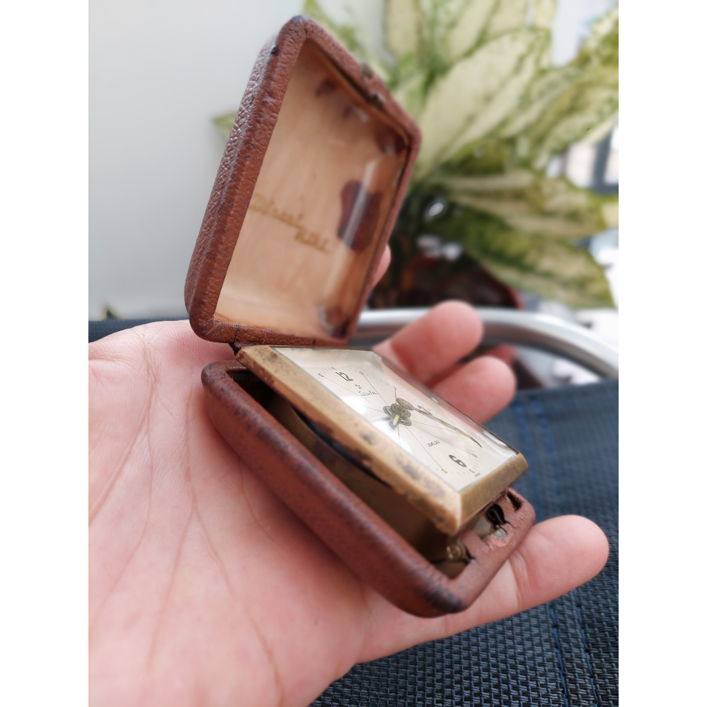 Đồng nam hồ để bàn xưa Starlet lên cót có báo thức hàng Si