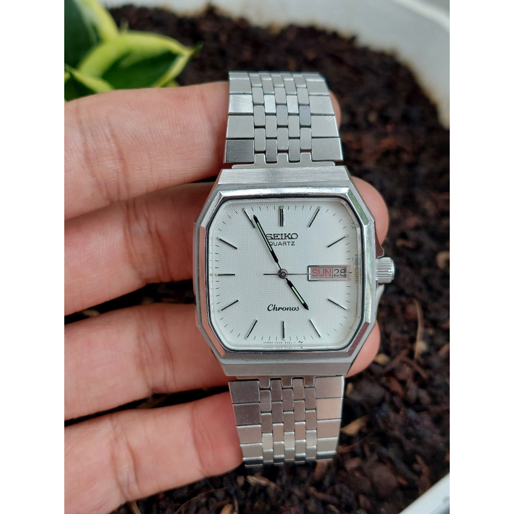 Đồng hồ nam Seiko Chronos mặt tank chạy pin hàng Si