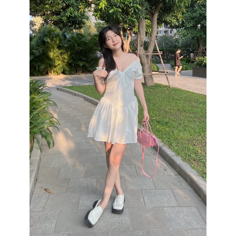 Váy thô xoè trễ vai baziz closet