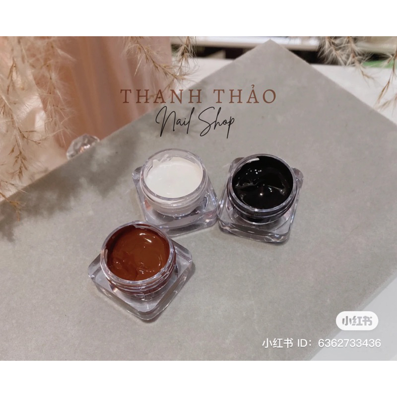 Màu nước nén trắng - đen làm loang vân đá siêu đỉnh