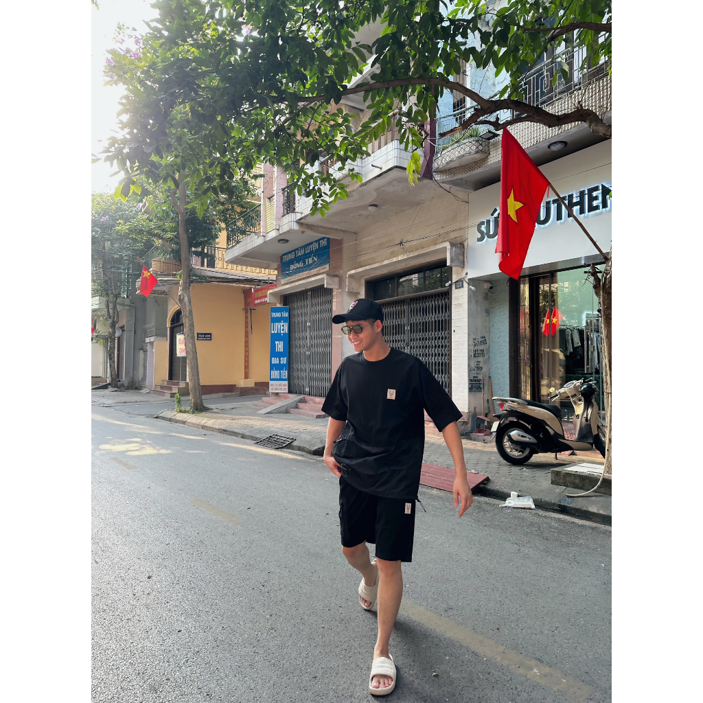 [100% AUTHENTIC - KÈM ẢNH THẬT] Bộ Thể Thao LifeWork Nylon Color Matching Short Sleeve T-shirt + Short Pants/ Black