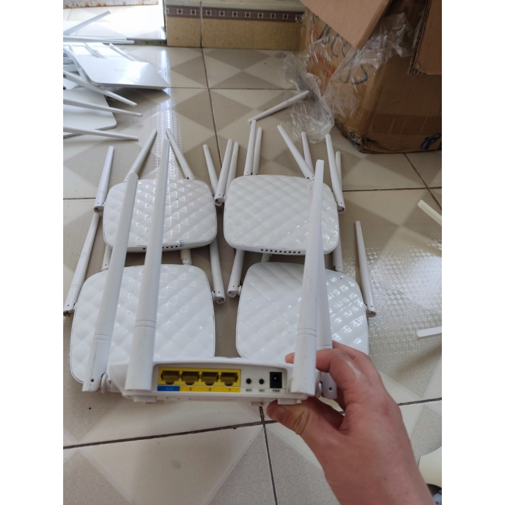 [Bản Tiếng Anh] Bộ thu phát sóng wifi Tenda 4 râu chuẩn N 450Mbps, bộ khuếch đại sóng wifi không dây, kích sóng wifi | BigBuy360 - bigbuy360.vn