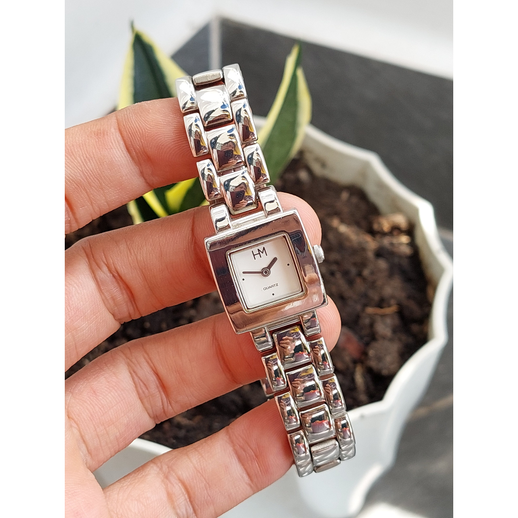 Đồng hồ nữ HM thời trang chạy pin hàng Si