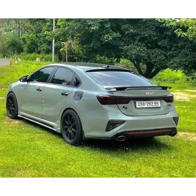 Đuôi gió yofer thích hợp cho các dòng xe sendan