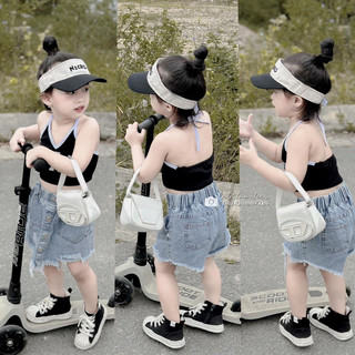 Áo croptop đen hở lưng gap