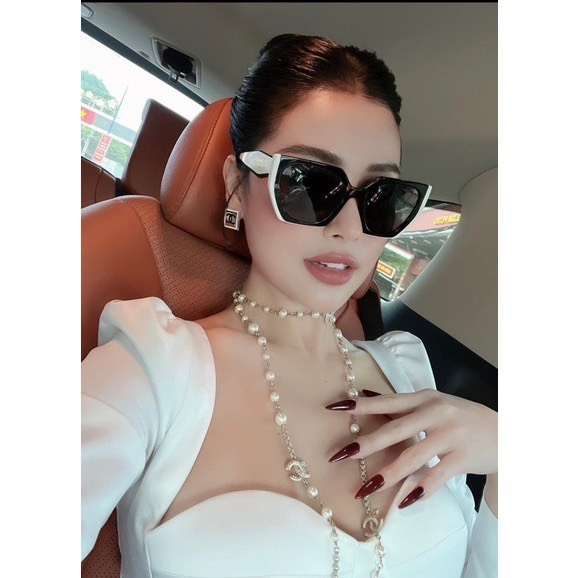 Khuyên tai Vuông trắng thương hiệu ECNV2