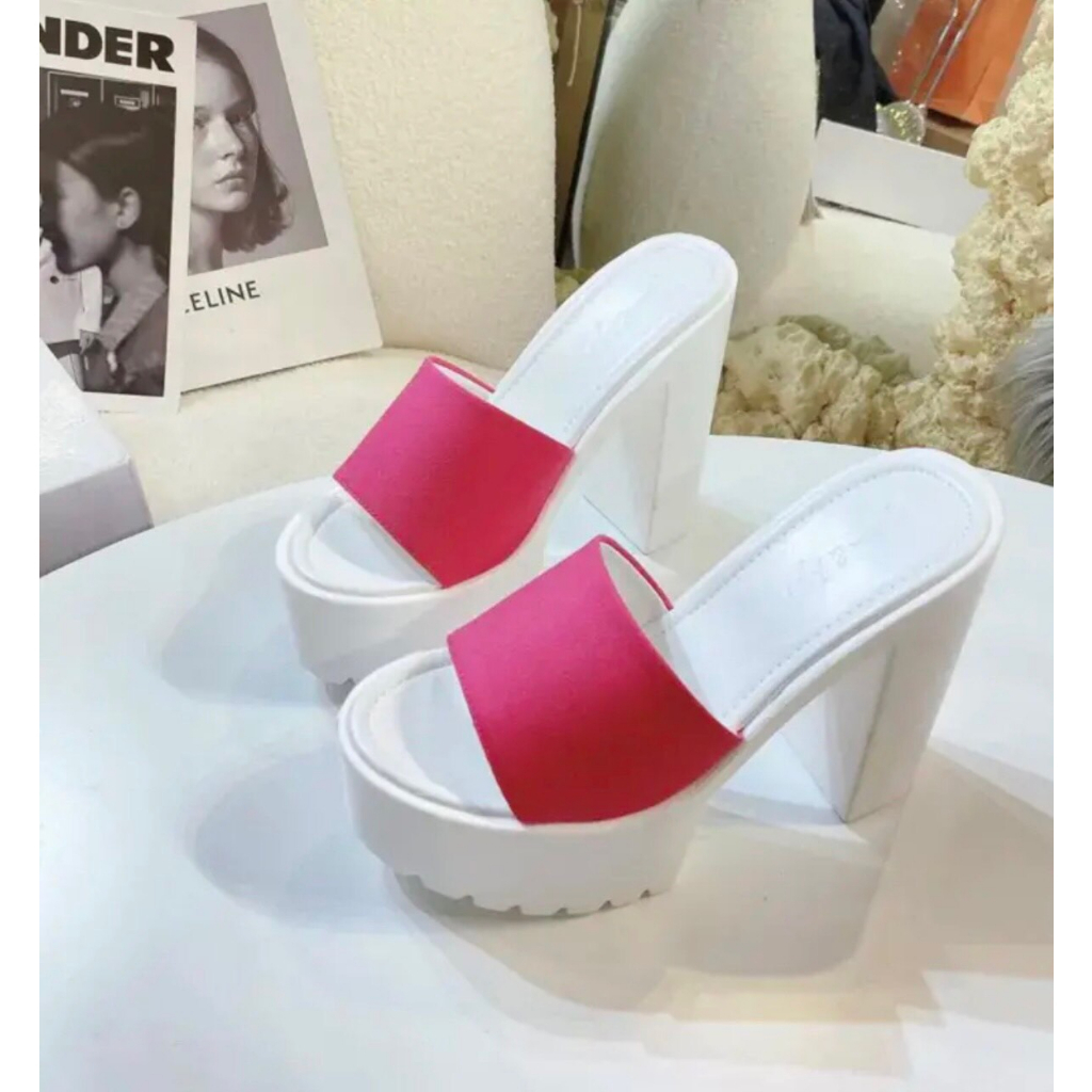 Dép cao gót 9cm kẻ dạ hottend
