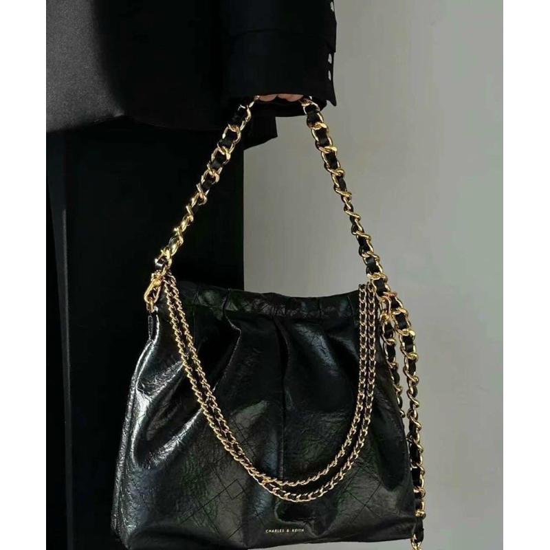 Túi hobo cnk 2 chi tiết- clip shop tự quay