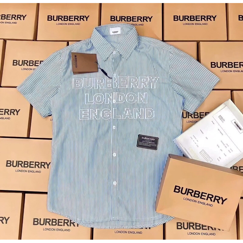 Sơ Mi Burberry thêu tay ngắn
