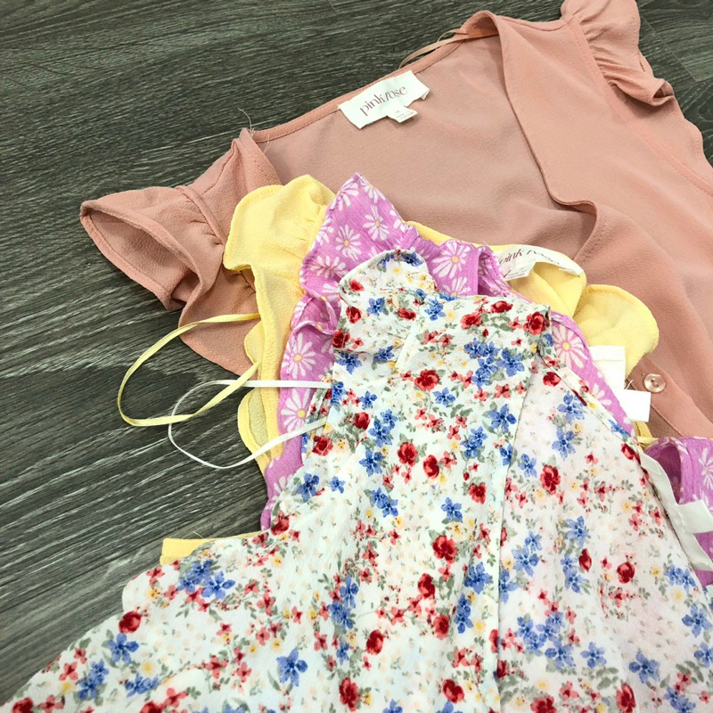 Áo kiểu hoa nhí nữ MADELINE BABYDOLL ROSÉ TOP A575