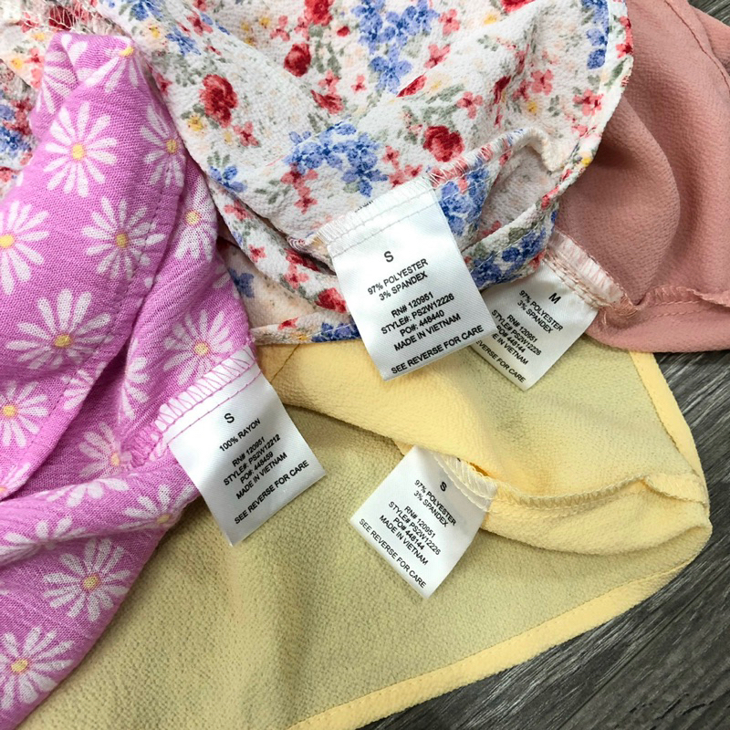 Áo kiểu hoa nhí nữ MADELINE BABYDOLL ROSÉ TOP A575