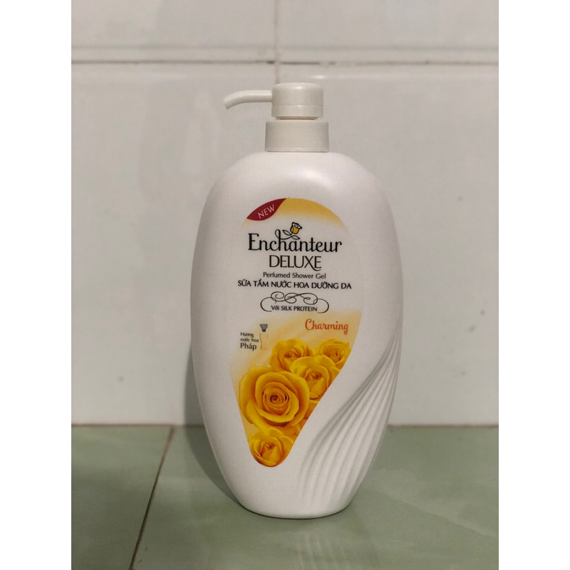 Sữa tắm Enchanteur 900g