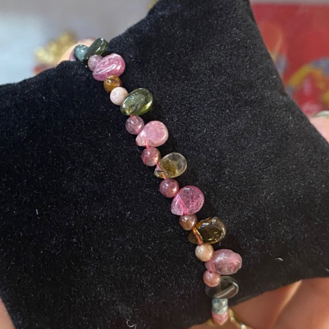 Vòng tay đa Tour-ma-line tự nhiên 3li míc kiểu giọt nước khoá hít nam châm thời trang