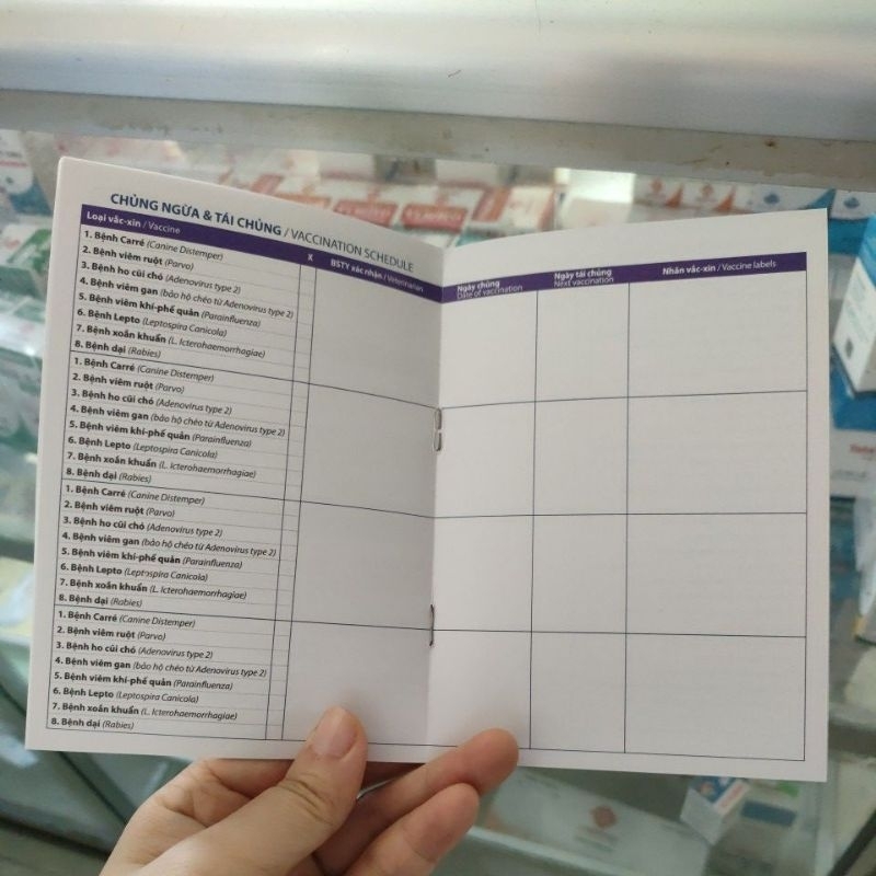 Sổ theo dõi lịch tiêm phòng, sức khoẻ cho chó mèo