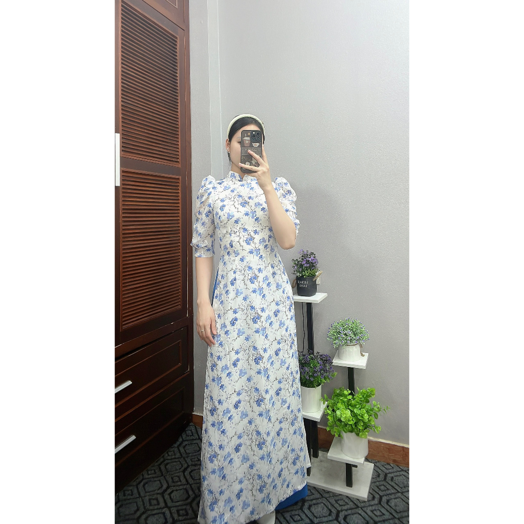 Áo dài hoa nhí xanh dương vai bồng tay lỡ form truyền thống tà dài tôn da nhẹ nhàng hot 2023 saam